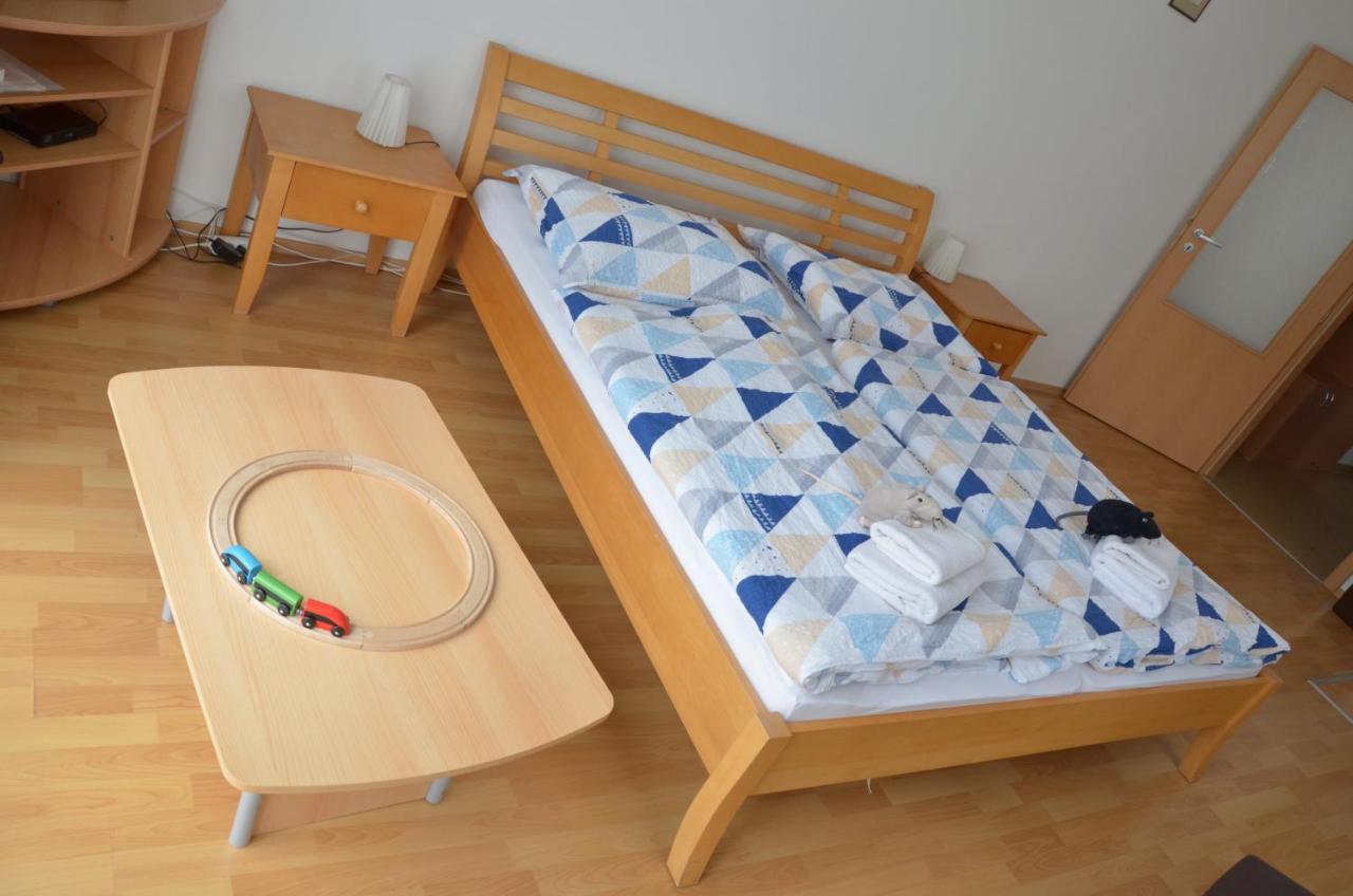 Lipno Riviera - Mysi V Bote Apartment Lipno nad Vltavou Luaran gambar